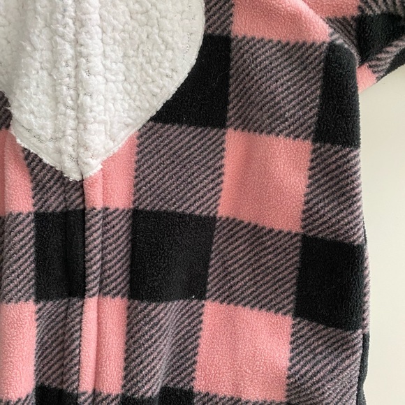 VGUC Carter's pink and black plaid zip-up fleece jumpsuit with heart design - Picture 3 of 4